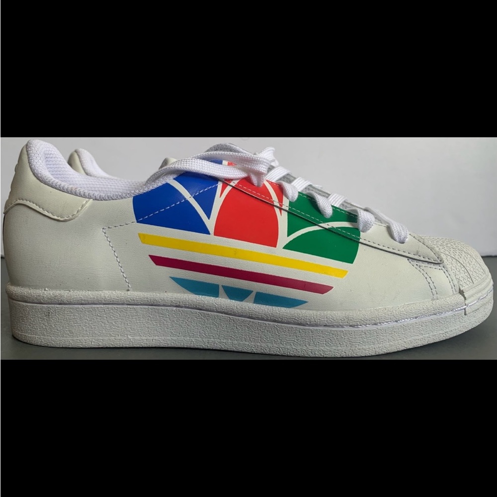 Adidas Superstar - Picture 2 of 5